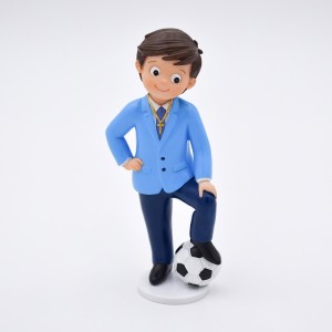 Figura niño comunión fútbol resina