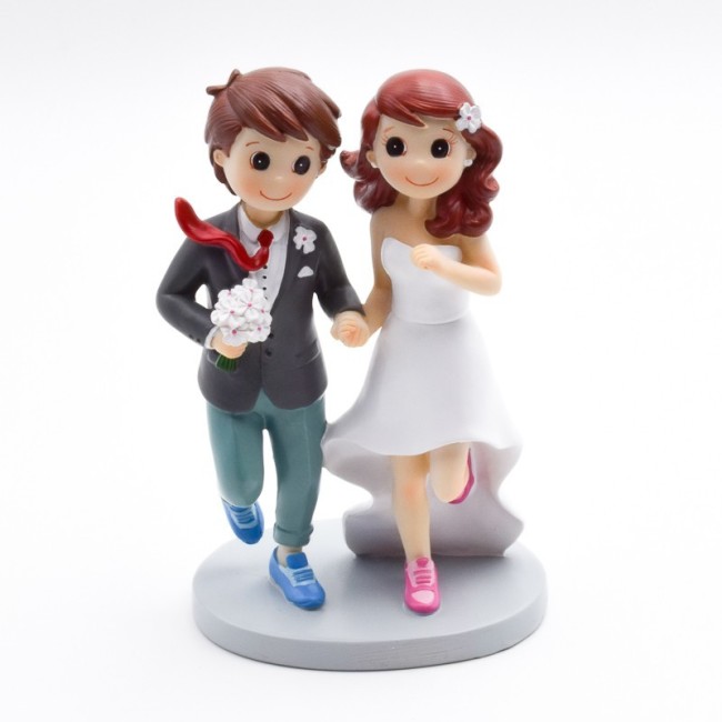 Figura para tarta novios runners con zapatillas de colores