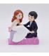 Figura para tarta novios con zapato y base "Love" rosa