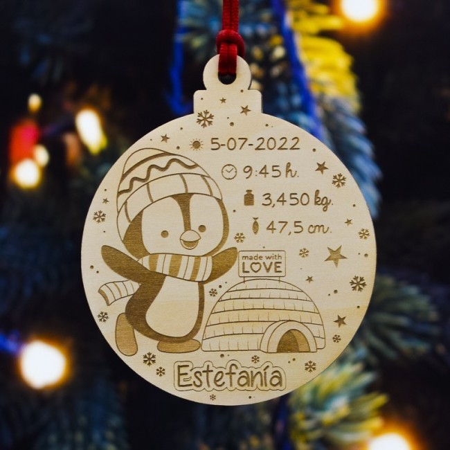 Bola de Navidad personalizada de pingüino con datos de tu bebé