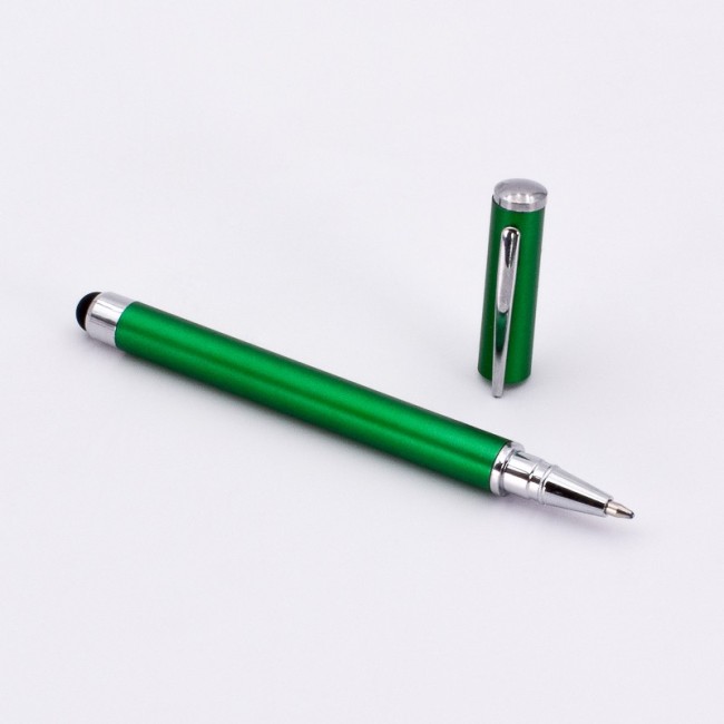 Bolígrafo con puntero en cinco colores, práctico y moderno