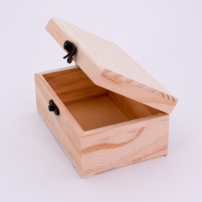 Caja de madera con diseño infantil en rosa o celeste